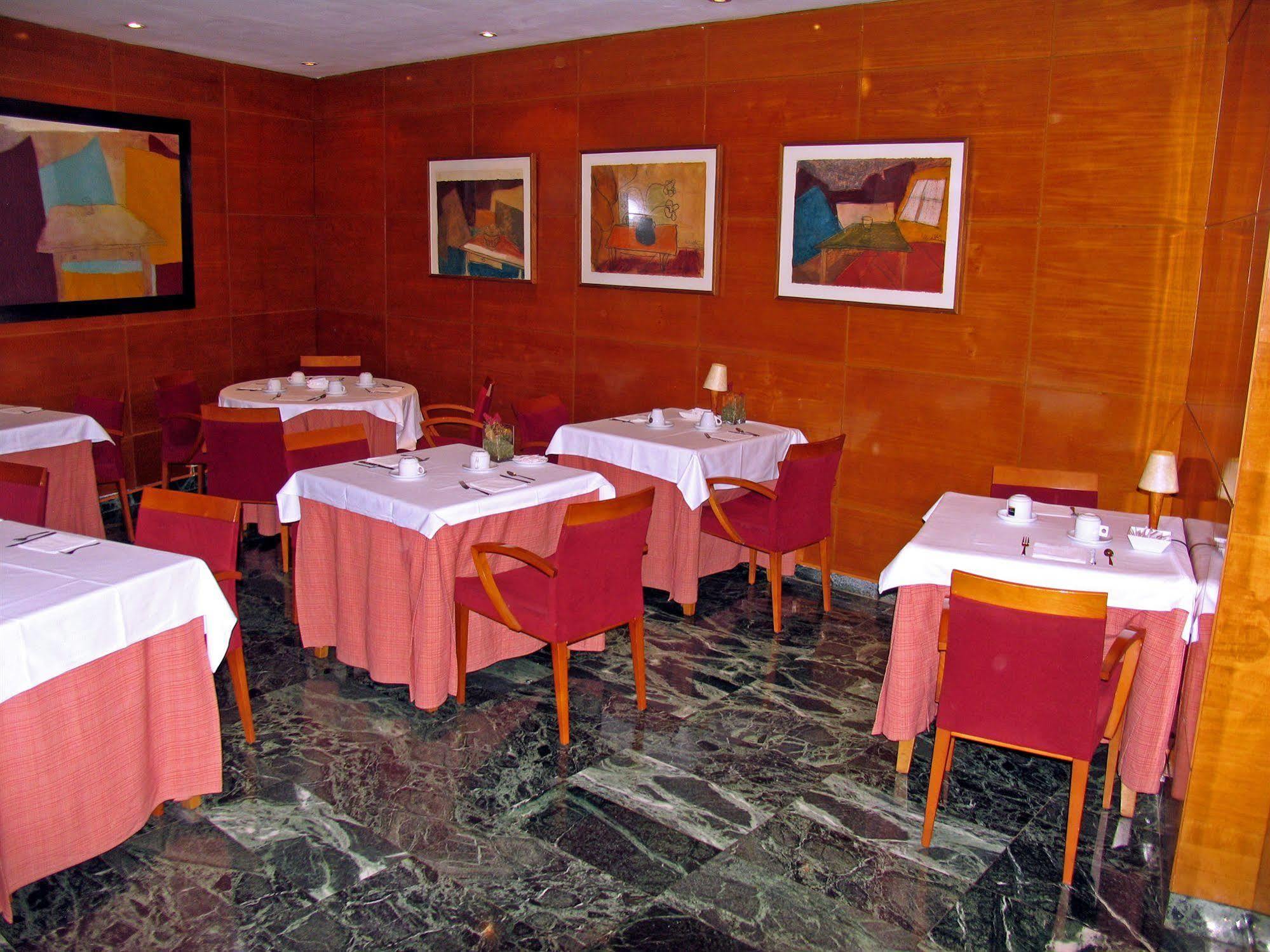 Hotel Pedralbes Barcelona Exterior photo